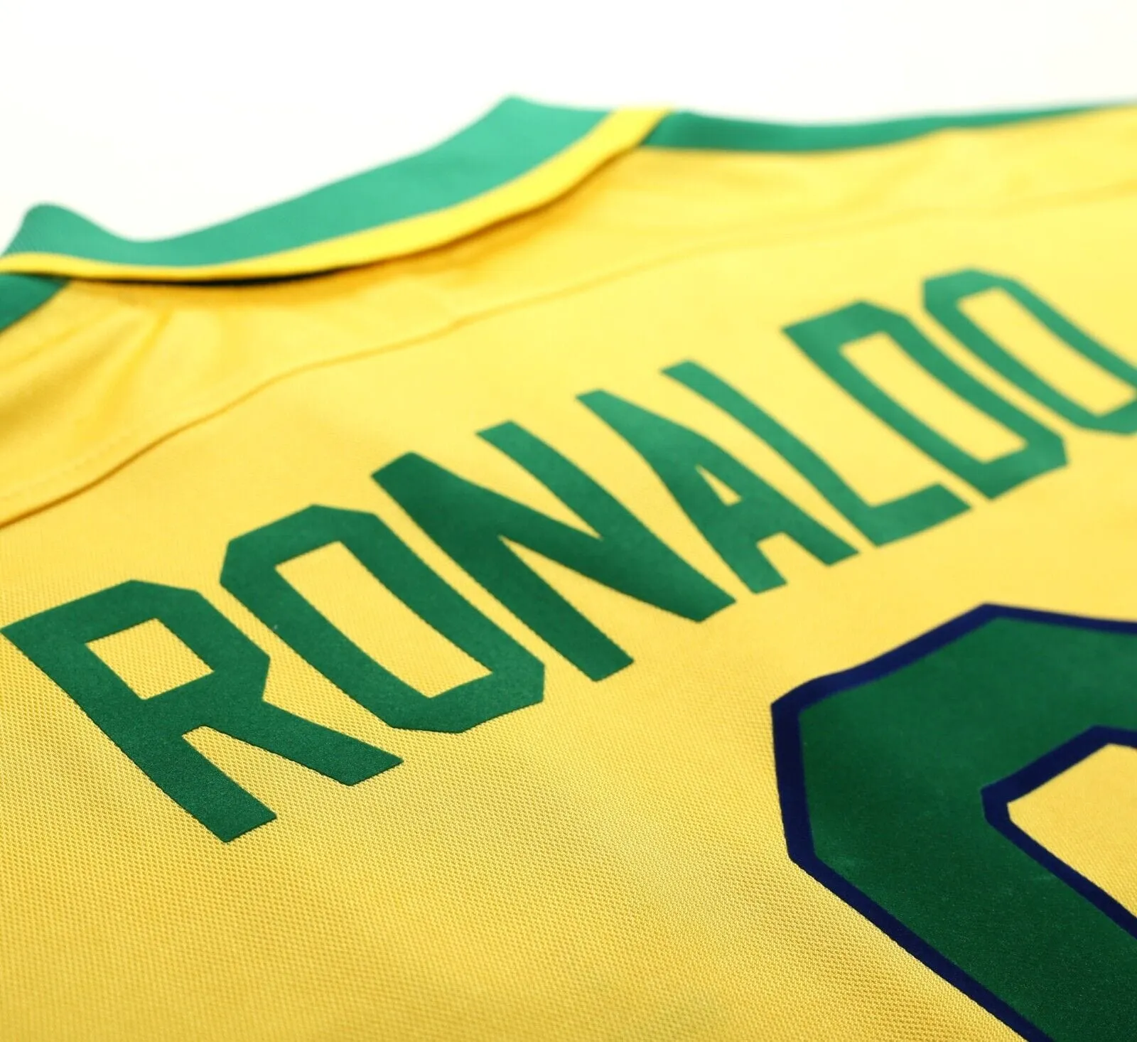 1997/98 RONALDO #9 Brazil Vintage Nike Home Football Shirt (L) Le Tournoi