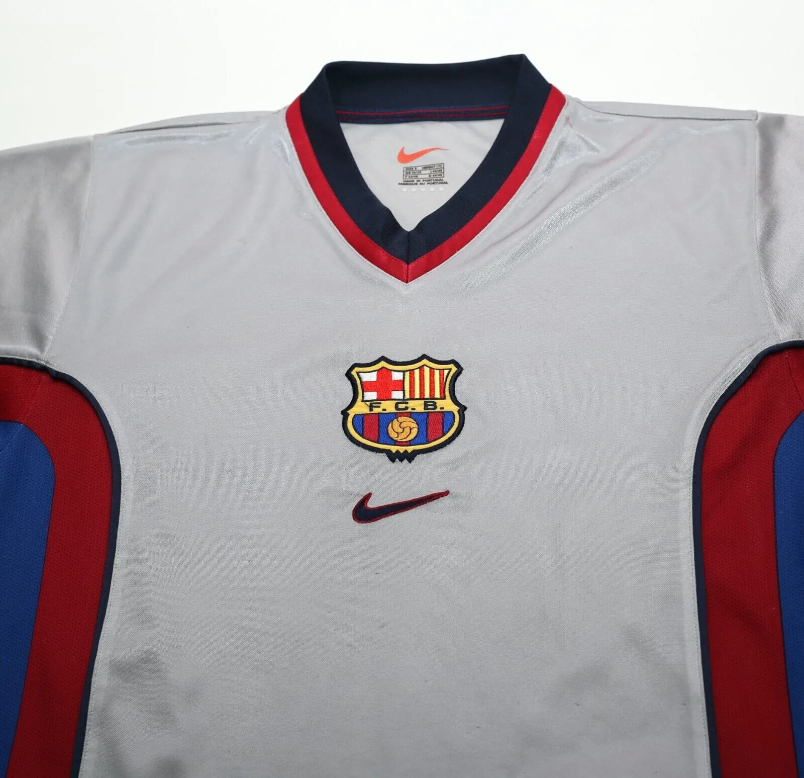 1998/01 BARCELONA Vintage Nike Away Football Shirt (S)