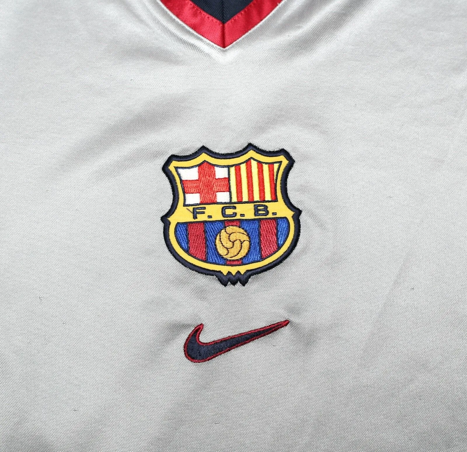 1998/01 BARCELONA Vintage Nike Away Football Shirt (S)