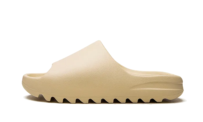 Adidas Yeezy Slide "Bone" (matte)