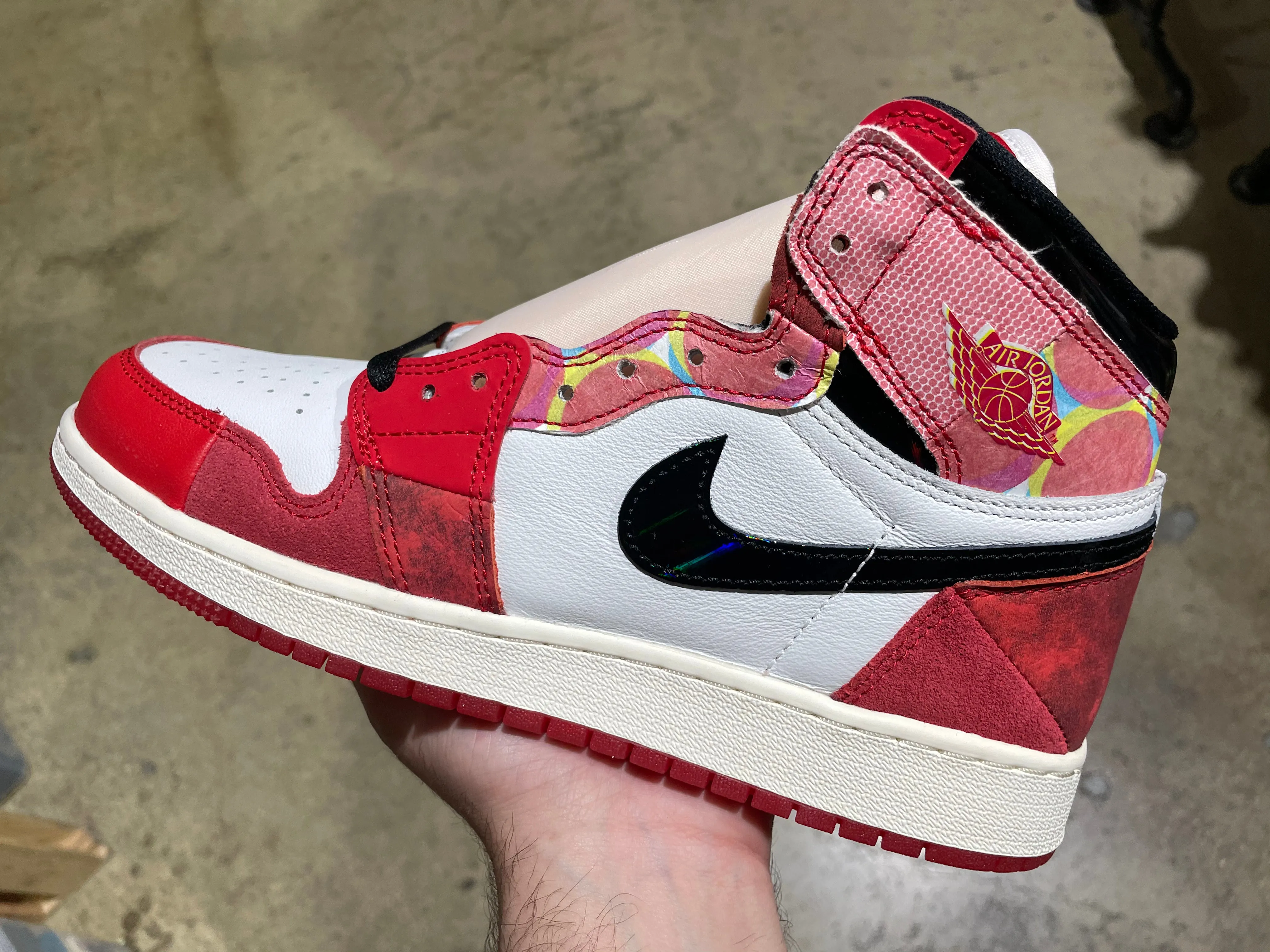 Air Jordan 1 High OG (GS) - Spider-Man Across the Spider-Verse