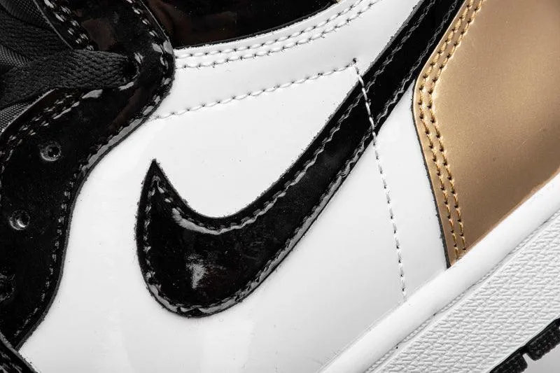 AIR JORDAN 1 HIGH OG " GOLD TOE "