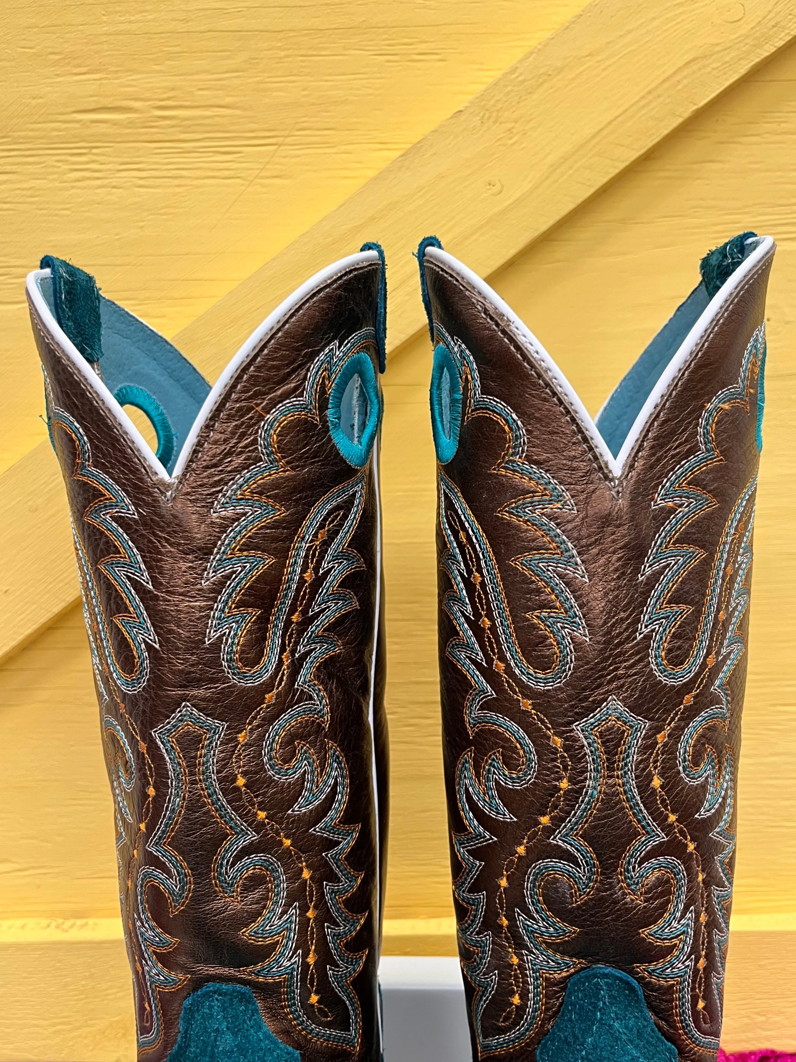 Ariat Women's Futurity Boon Ancient Turquoise Roughout Cowgirl Boots 10044399