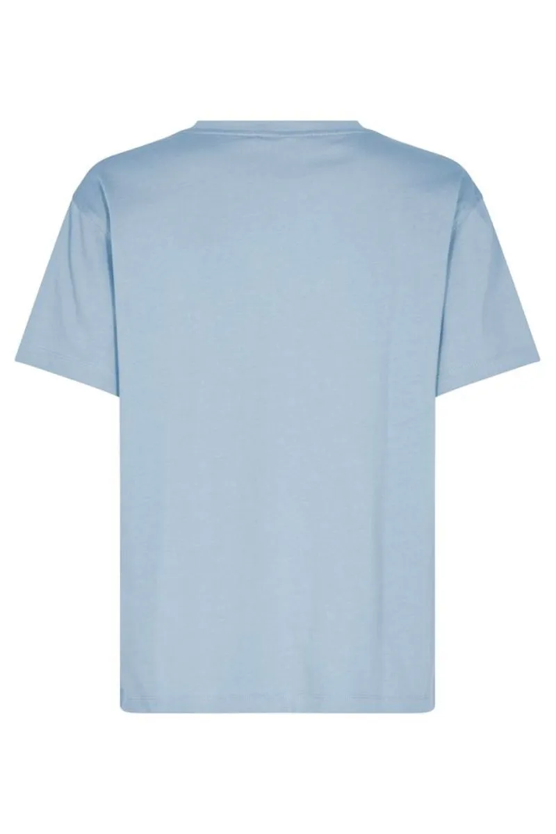 Asa O-SS Tee | Cashmere Blue | T-shirt fra Mos Mosh