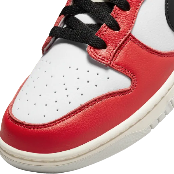 Dunk Low Chicago Split