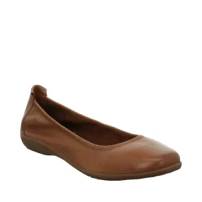 Josef Seibel Women's Fenja 01 Leather Flat in Camel