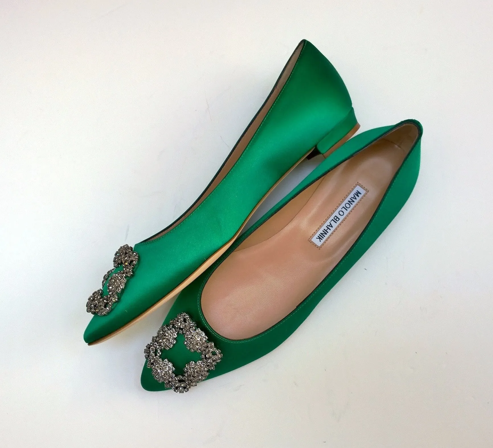 Manolo Blahnik Hangisi Flats in Bright Green Satin Rhinestone Buckle Shoes Strass