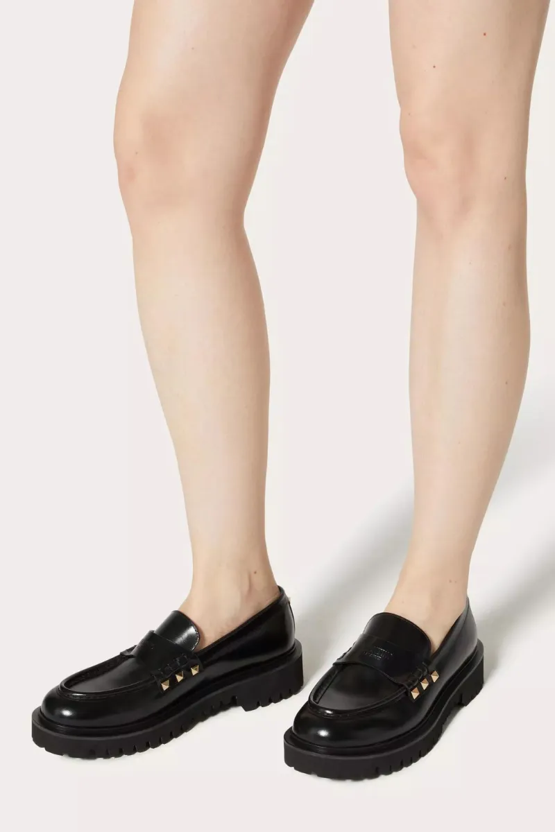 Rockstud Loafer