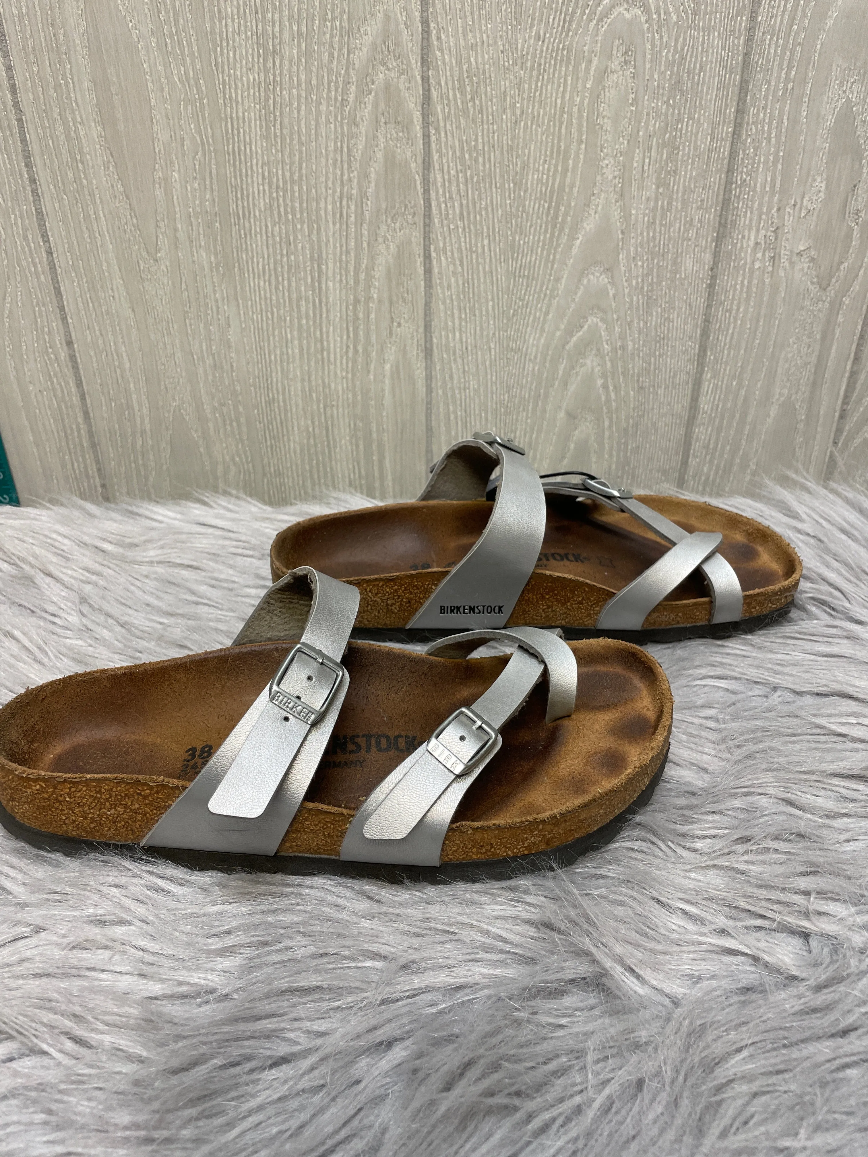 Sandals Flats By Birkenstock In Silver, Size: 7