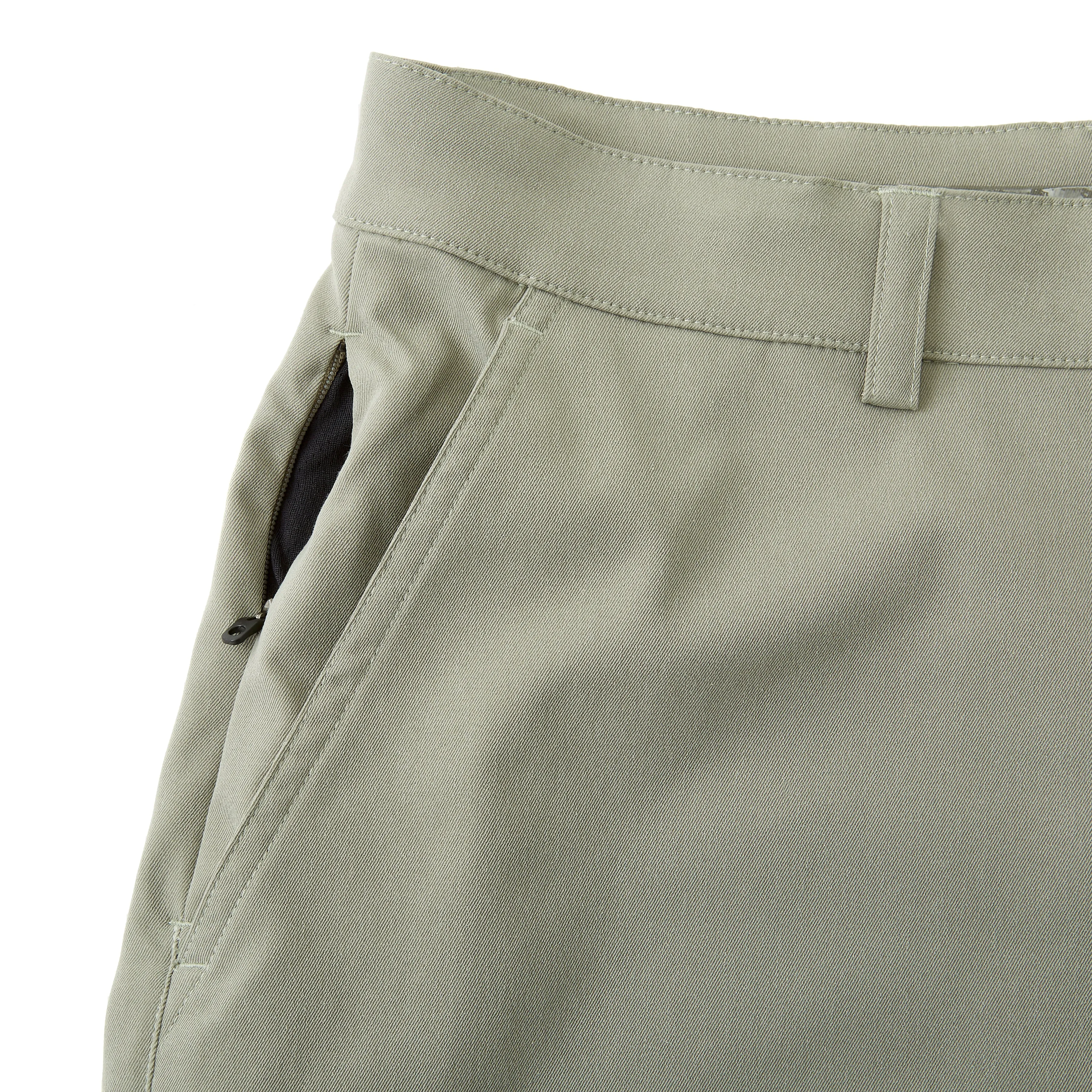 Tour Short in Dusty Olive