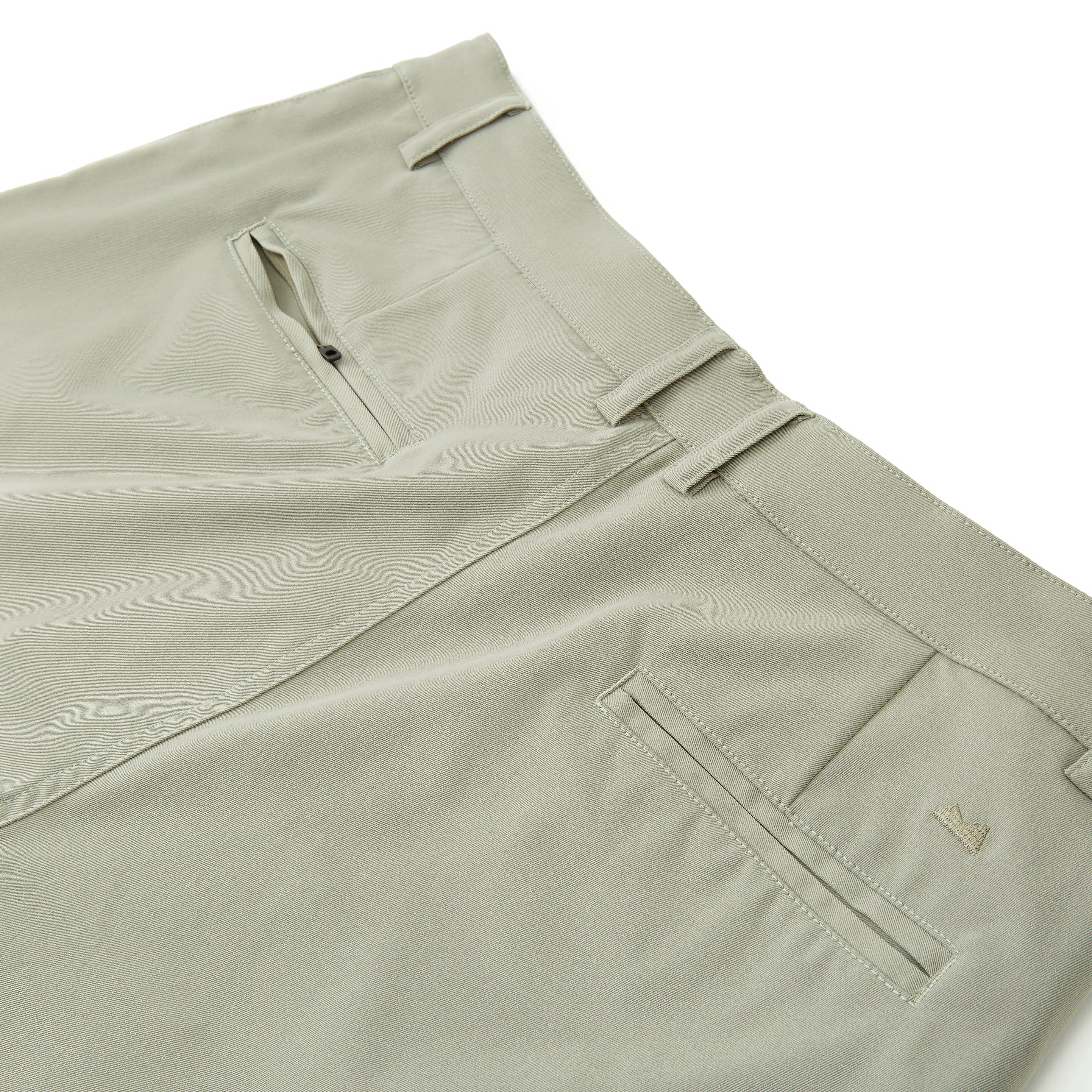 Tour Short in Dusty Olive