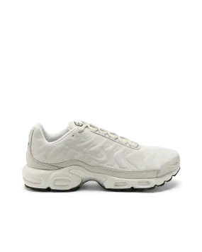 W AIR MAX PLUS