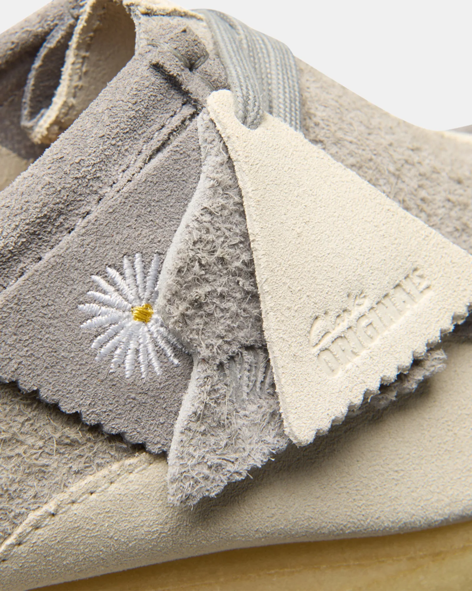 Wallabee (M) Grey/Off White